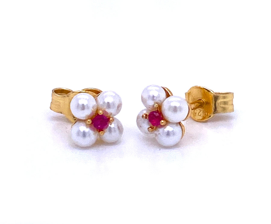 Natural Pearl Flowers Silver Earrings